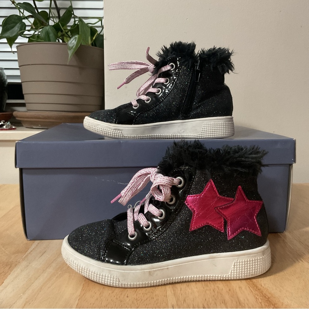 Mia Kids Little Girl's Berrynice Sneakers High Top Shoe Silver Pink Black Fur 12
